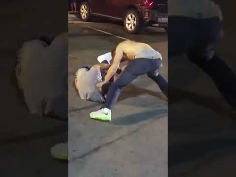 drunk guy knockout in street fig