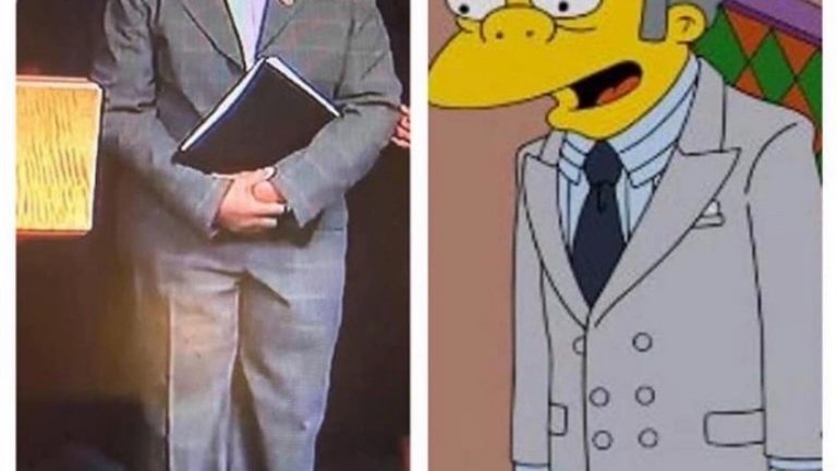 Chicago Mayor dressed like Moe from the Simpsons