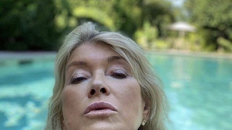 How I look at my leftover burrito in the fridge at 3 am Martha Stewart in the pool meme