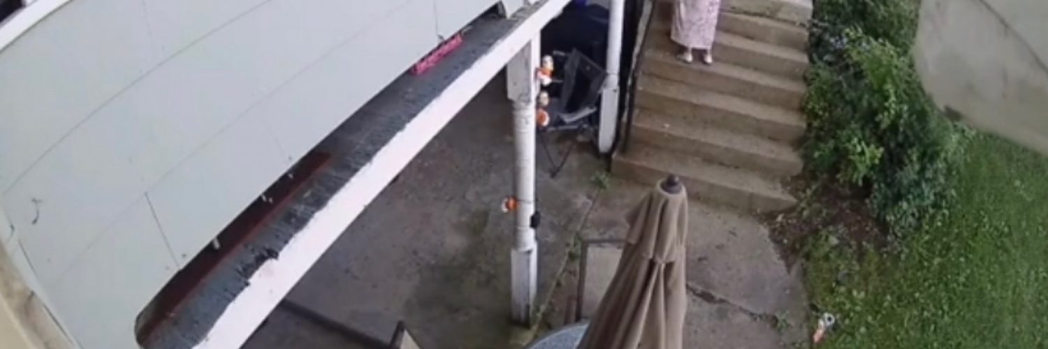Neighbors gets caught throwing trash on porches