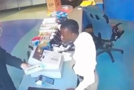 Failed robbery caught on camera