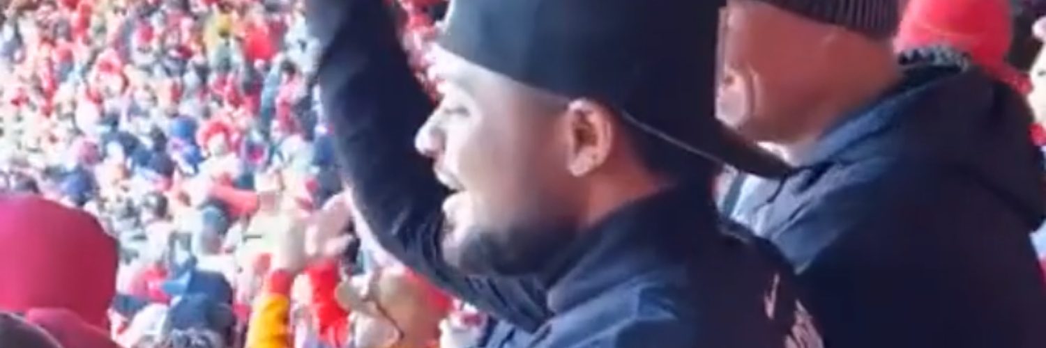 Raider's fan switches sides during Chiefs game
